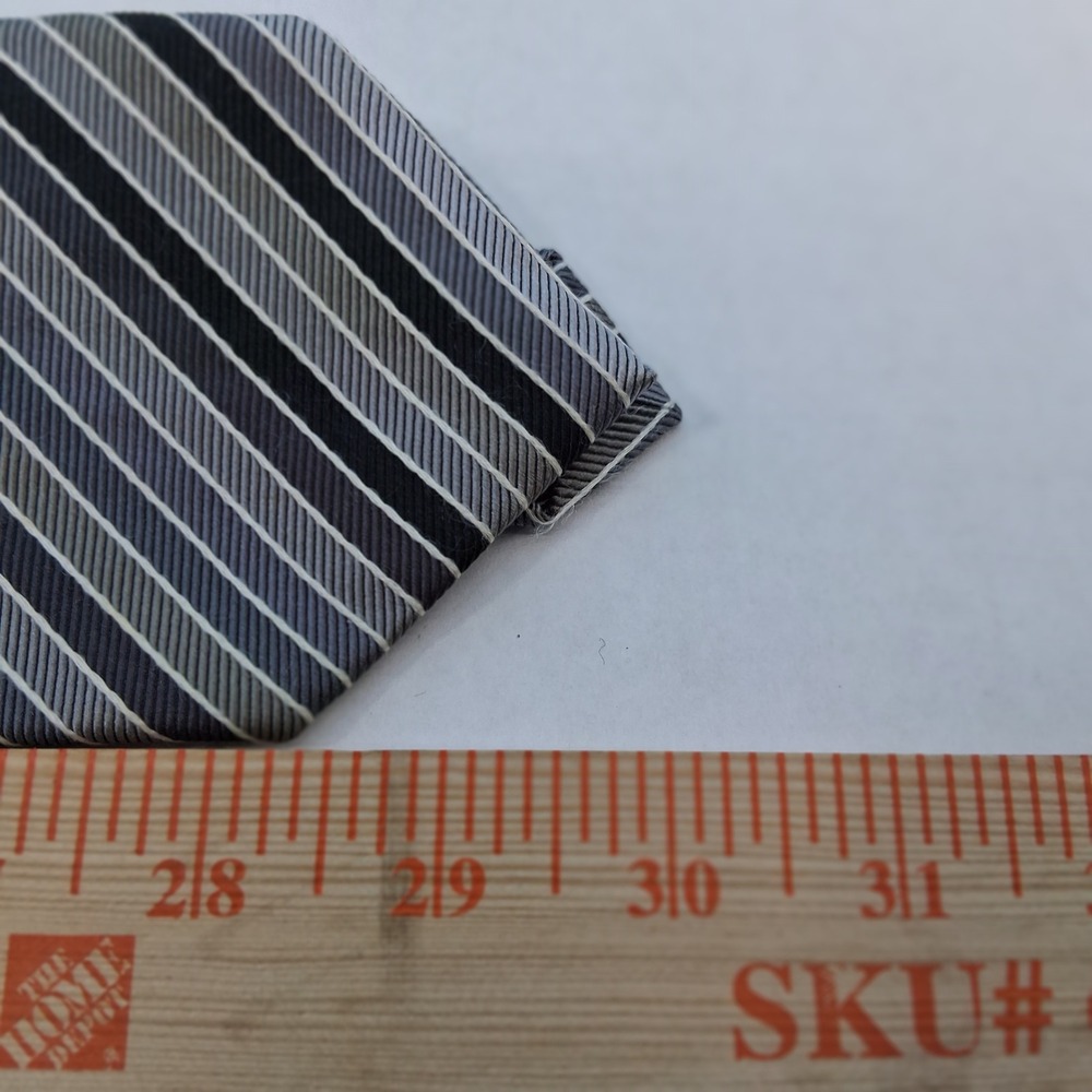 Charles Tyrwhitt Tie Mens OS Grey Striped Silk Classic Made in England Business - Picture 8 of 10